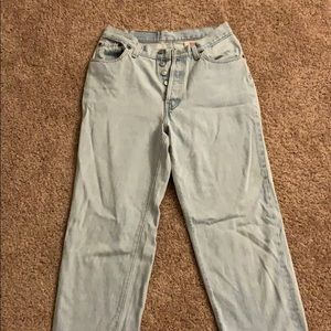 Levi’s light denim jeans men or women